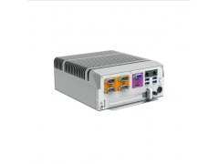 E81 / 無風扇 ，支持 PCIe 4x、PCI 
