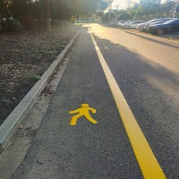 蘇州廠區工業園裝貨區、卸貨區。停車區、停車位、道路畫線價格